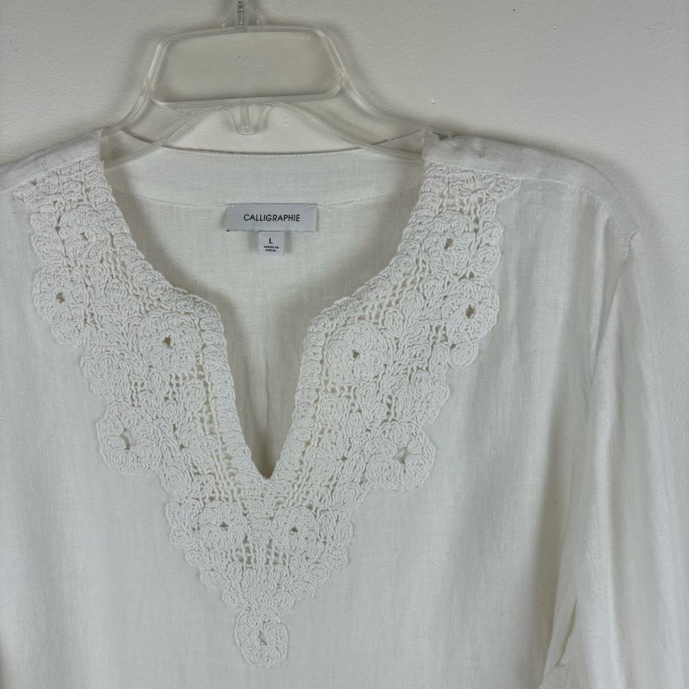 CALLIGRAPHIC boho white linen pullover tunic/crochet neckline-woman’s L-NWT
